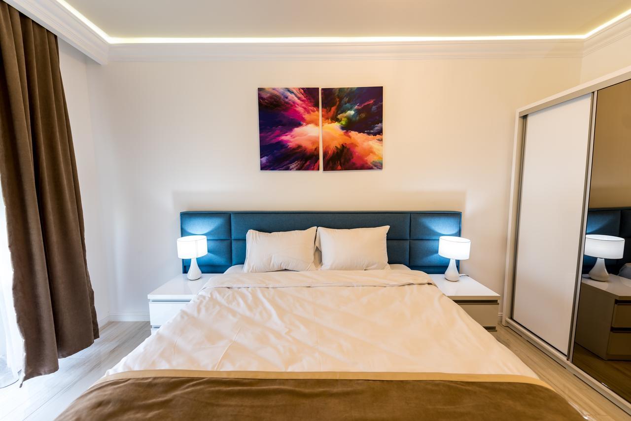White Tower Mamaia 아파트 호텔 외부 사진